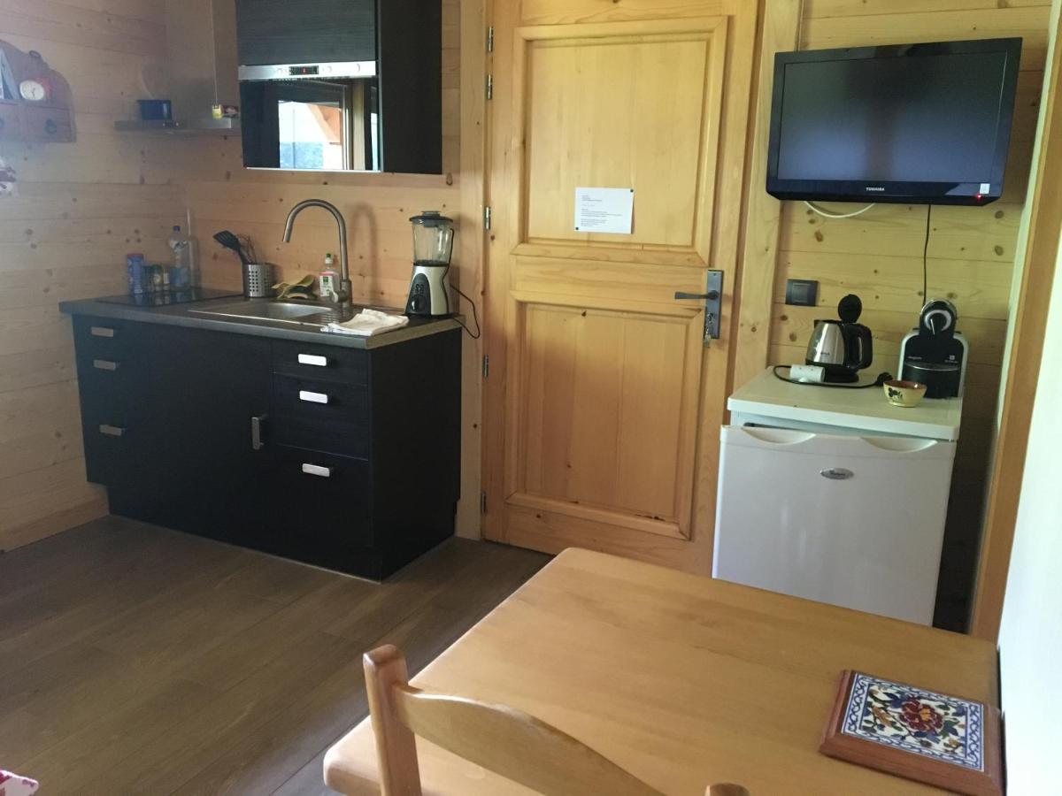 Studio 1 Piece Situe Dans Un Chalet 보포르 외부 사진